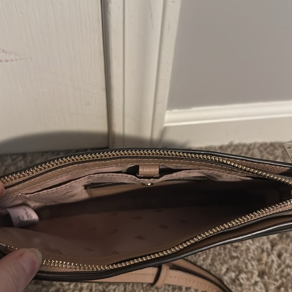 Kate Spade NY Leather Convertible Med. Crossbody Bag - Picture 3 of 7